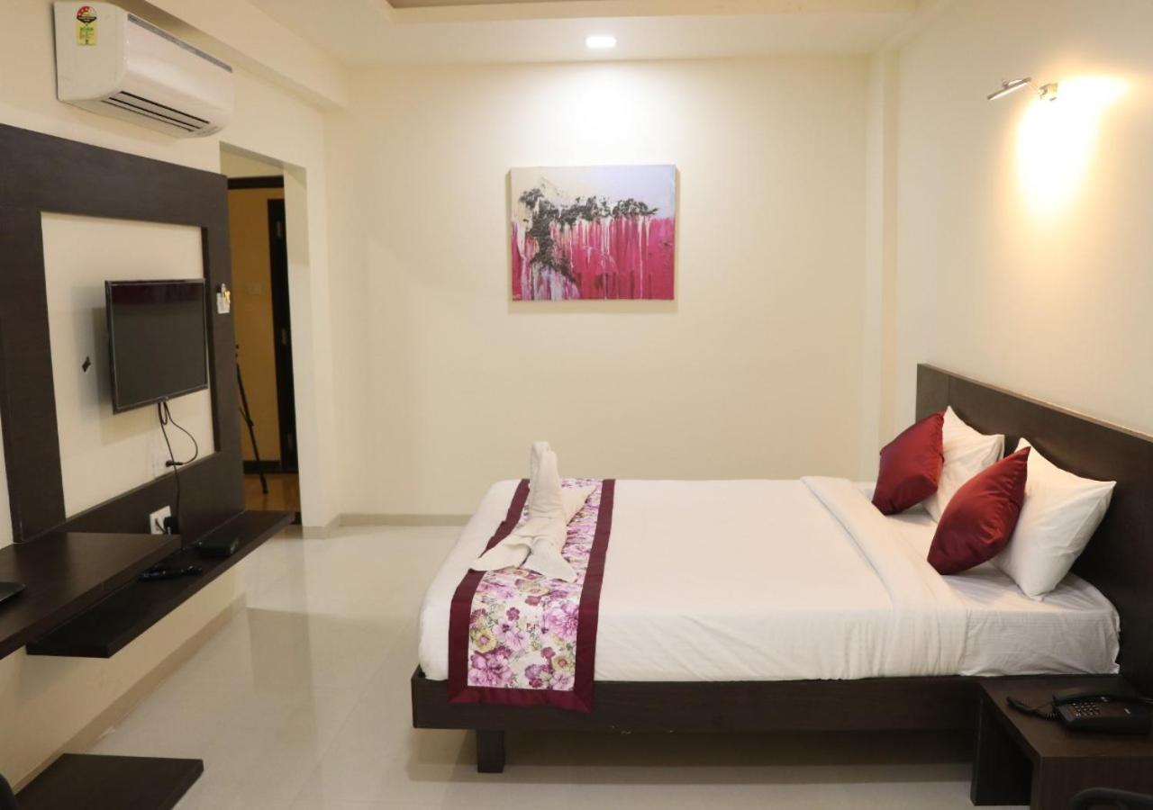 The Hotel Relax Kankavli Kankavali المظهر الخارجي الصورة