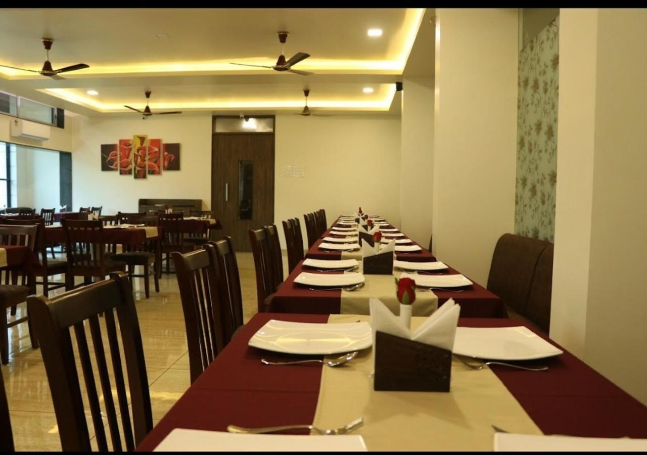 The Hotel Relax Kankavli Kankavali المظهر الخارجي الصورة