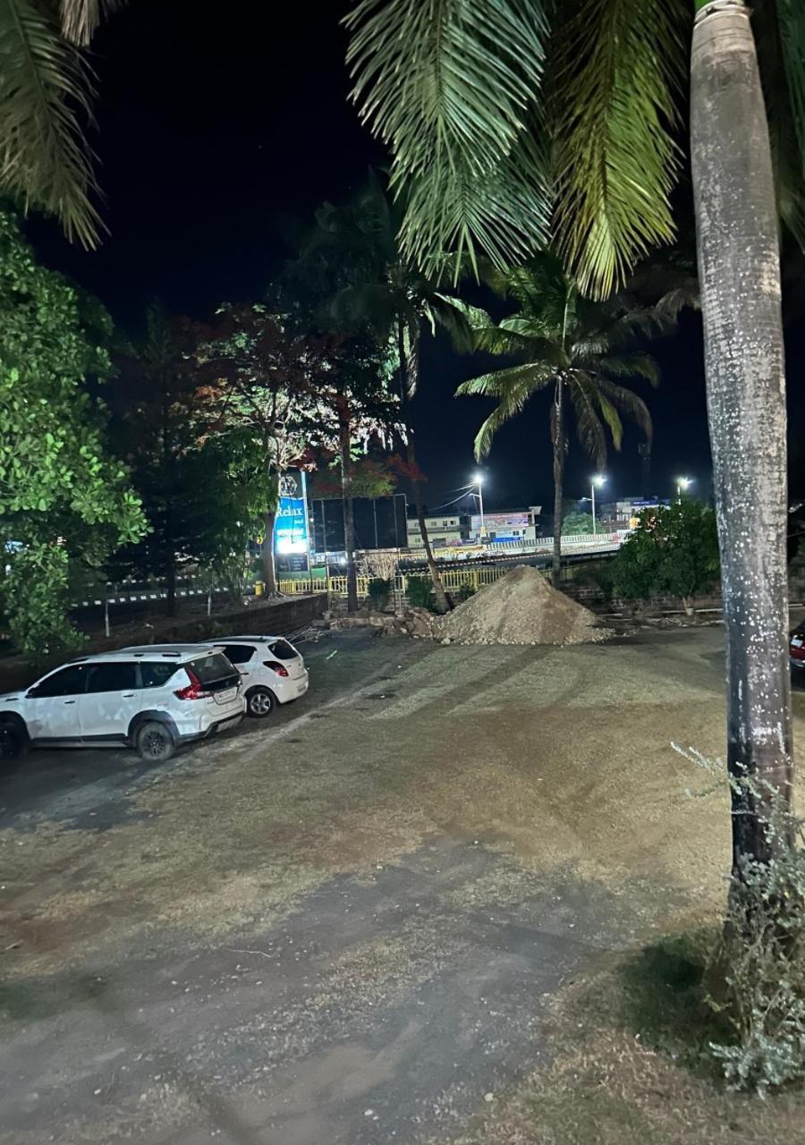 The Hotel Relax Kankavli Kankavali المظهر الخارجي الصورة