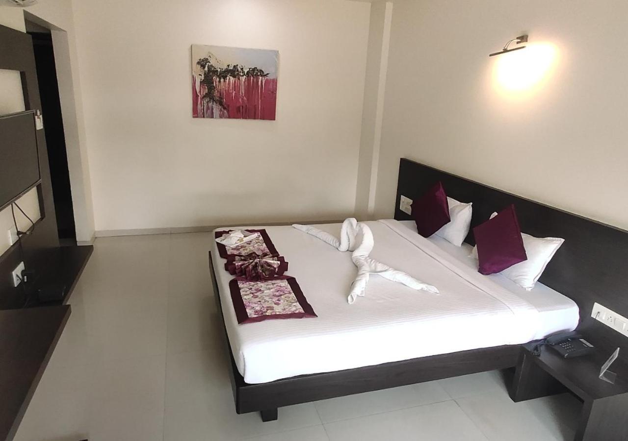 The Hotel Relax Kankavli Kankavali المظهر الخارجي الصورة